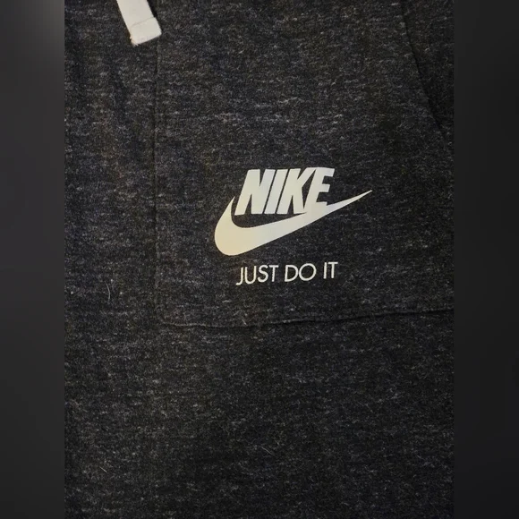 Nike Men’s Club Fleece “Just Do It” Joggers – Charcoal Gray – Size M - Picture 4 of 7